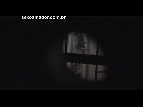 ❤️ Blondi saa salaa videokuvaa naapuruston tirkistelijältä piilossa onttojen tiilien takana ❤❌ Laadukas seksi at porn fi.passionateembracespotlight.ru